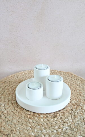 Rond schaaltje met theelichthouders
