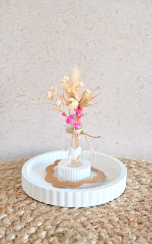 Ronde geribbelde kaarsenhouder met droogbloemen