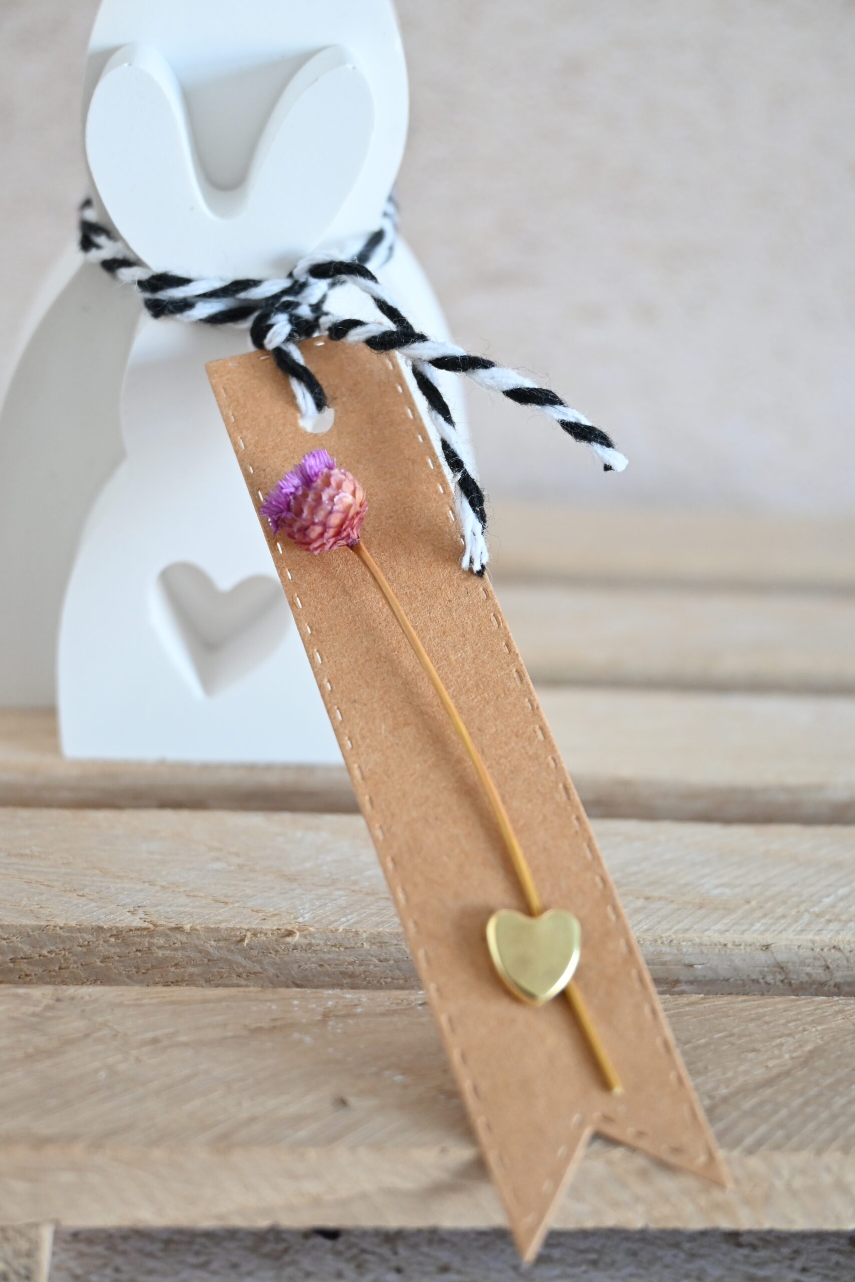 Paashaasjes - rechtstaand - Afbeelding 2